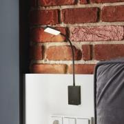 LED-akku-pöytälamppu Cielo, musta, korkeus 56 cm, muovi