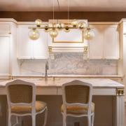 Riippuvalaisin Riha, pituus 86 cm, messinkivärinen, keltainen, 9-lampp...