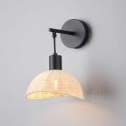 Seinävalaisin Calvi, luonnonvärinen rottinki, musta, metalli, Ø 18 cm