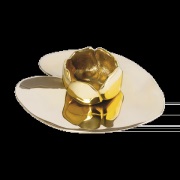 Hilke Collection Ninfea piccola kynttilänjalka Nikkelöity messinki.