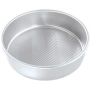 Nordic Ware Naturals® Prism pyöreä kakkuvuoka, 24,4 cm