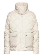 B.intl Norton Quilt Vuorillinen Takki Topattu Takki Cream Barbour