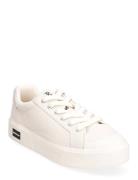 Opal Matalavartiset Sneakerit Tennarit White Good News