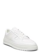 Faraway Low U Matalavartiset Sneakerit Tennarit White Sneaky Steve