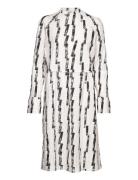 Chakra Dupina Dress - Aop Polvipituinen Mekko White Mads Nørgaard