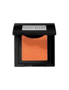 Blush Poskipuna Meikki Nude Bobbi Brown