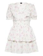 Smock Frill Dress Lyhyt Mekko White Gina Tricot