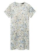 Nlffatin Short Dress Dresses & Skirts Dresses Casual Dresses Short-sle...