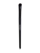 Gosh Eye Shadow Precision Brush Luomivärisivellin Nude GOSH COPENHAGEN