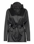 Curve Jacket W3 Sadevaatteet Black Rains