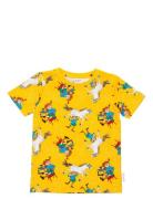 Självsäker T-Shirt Tops T-shirts Short-sleeved Yellow Martinex
