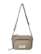 Day Re-Q Fenced Sb S Bags Crossbody Bags Beige DAY ET